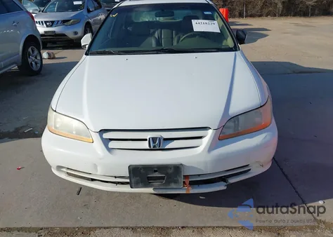 2001 Honda Accord 3.0 Ex from USA, damaged, VIN 1HGCG16571A070948